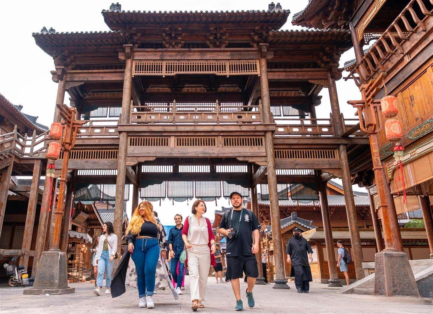 JH News coverage of the Hengdian exchange